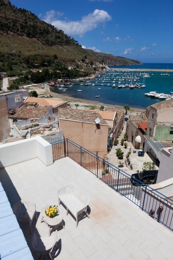 卡斯泰拉马莱La Terrazza Sul Porto公寓 外观 照片